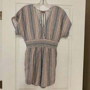 American Eagle - Romper - Size Medium